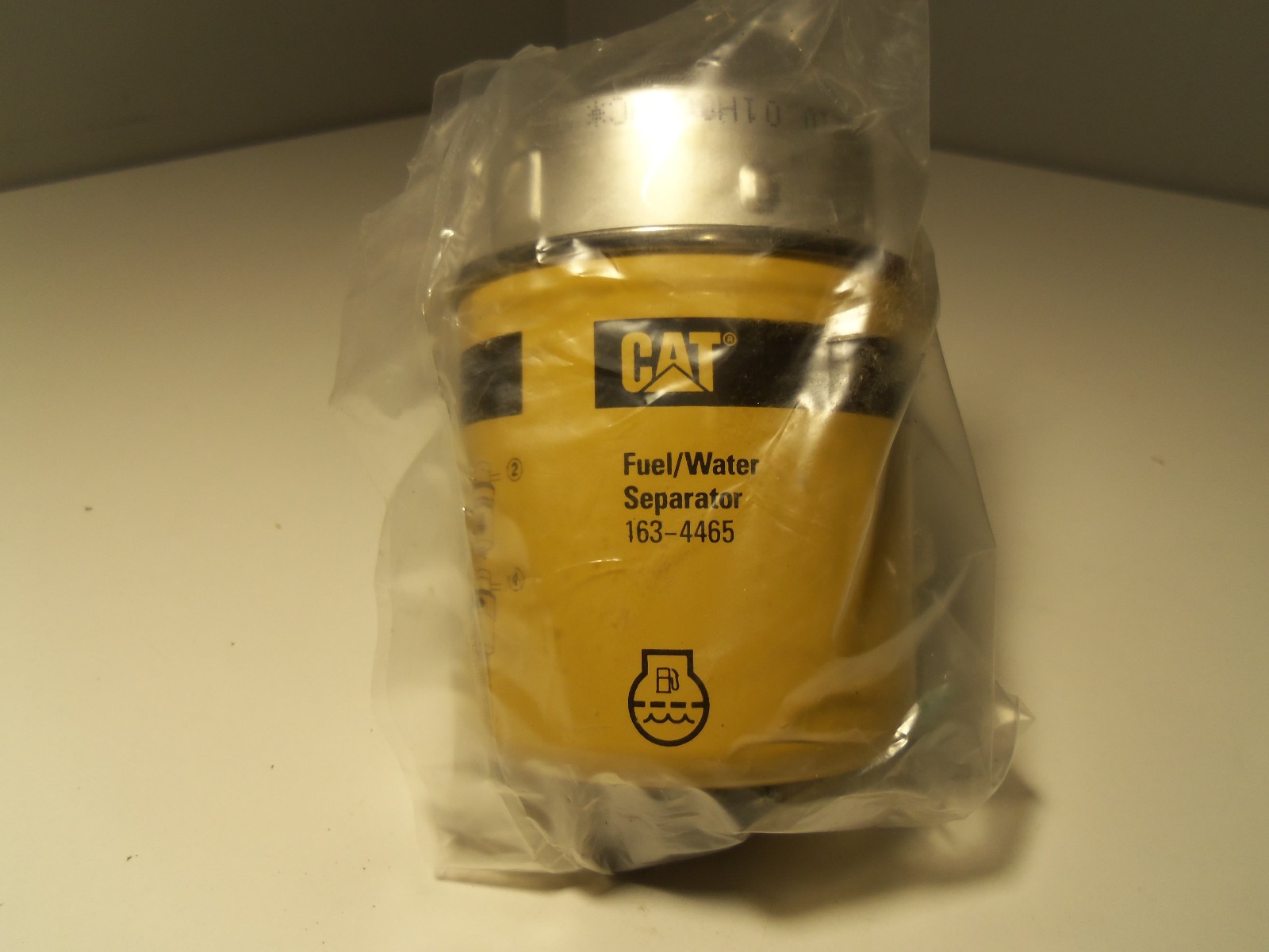 163-4465 Genuine OEM CAT FUEL FILTER ELEMENT Caterpillar 1634465 No Original Box