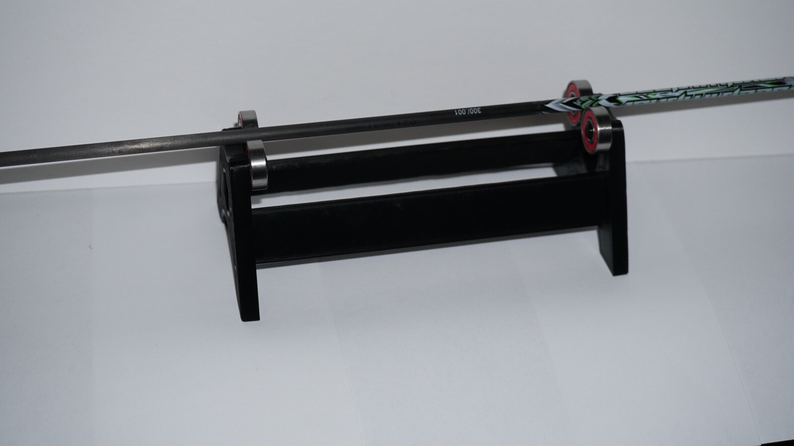 Arrow Spinner/Arrow Inspector Check Arrows Straightness