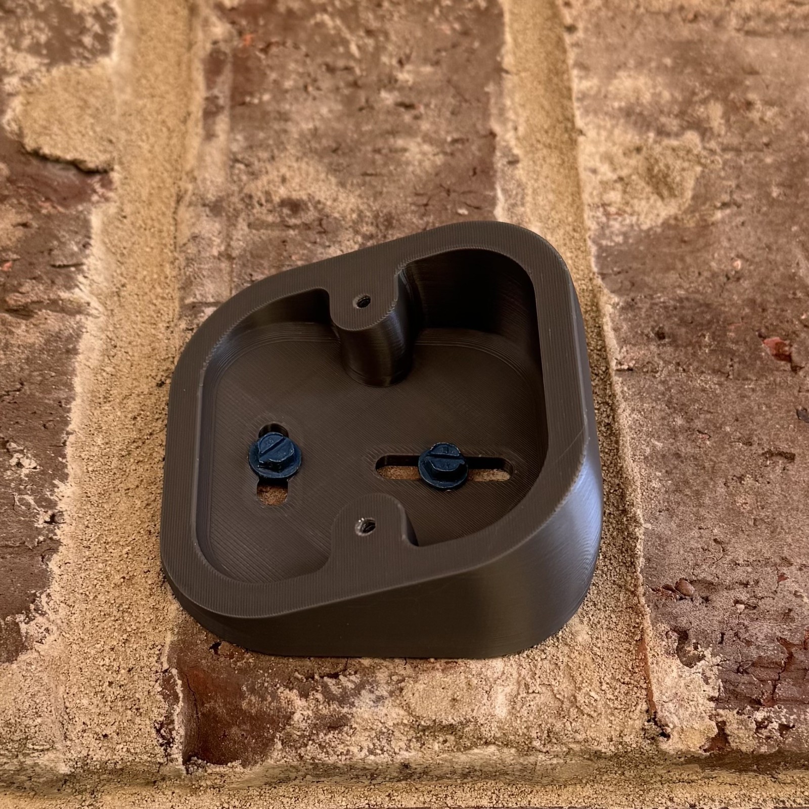 Aqara G5 Pro Angled Mount 10-45 Degrees