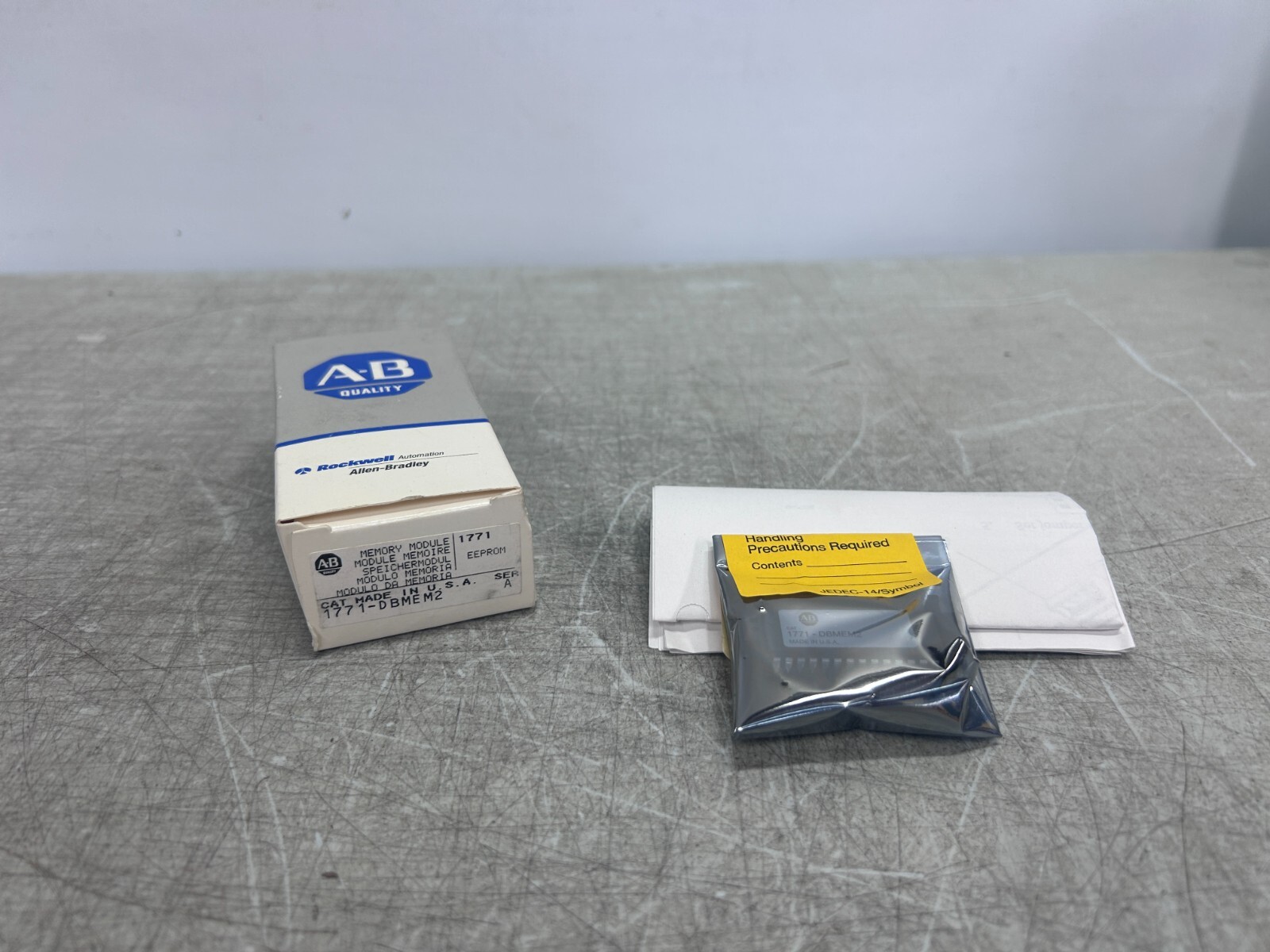 Allen-Bradley 1771-DBMEM2 32K Memory Module EEPROM Ser.A for PLC-5/20 NEW