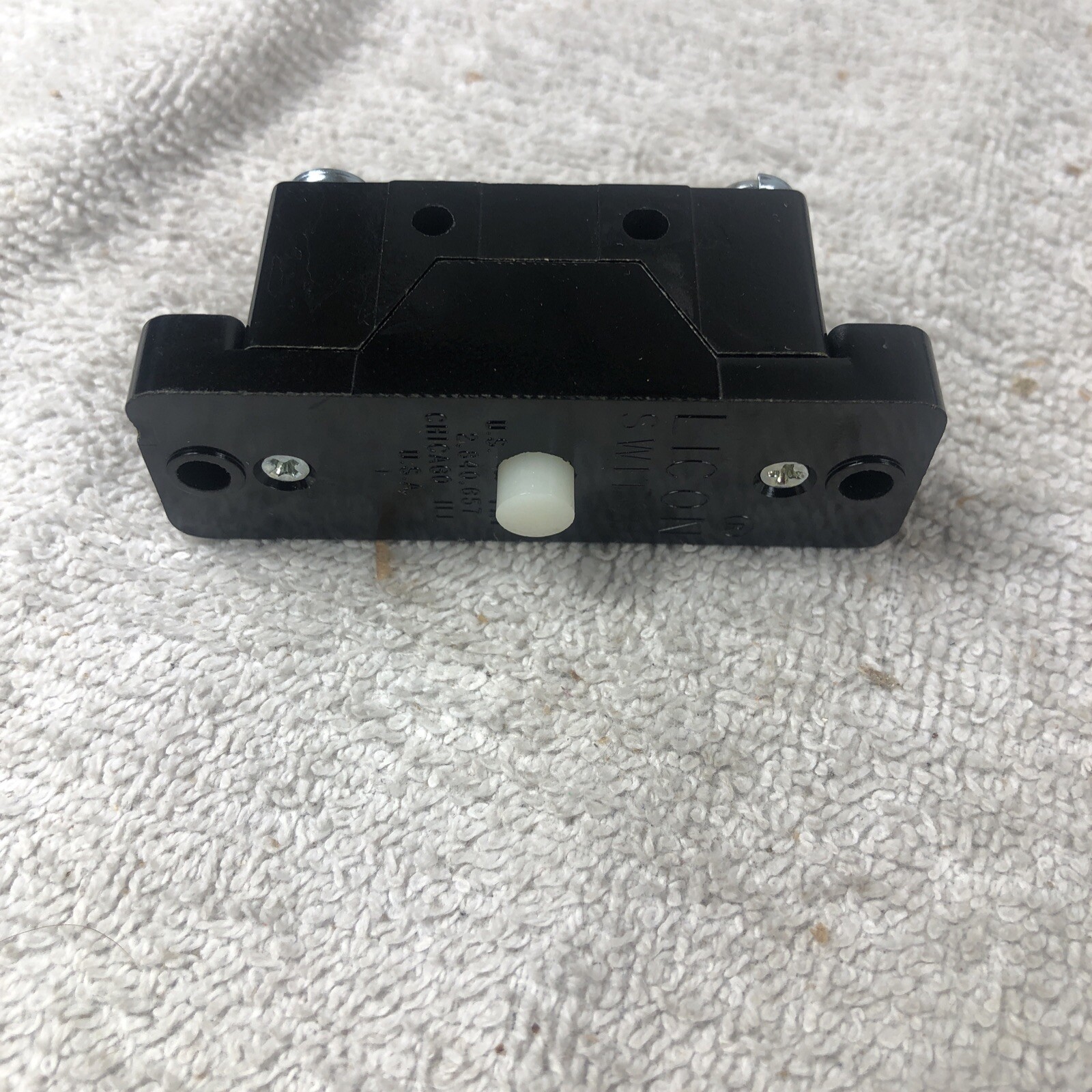 Licon TW14-100091 Switch (4297)
