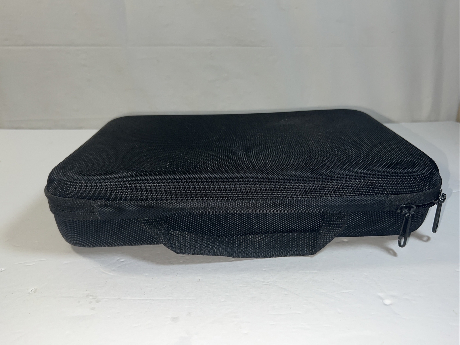 Vivitar Bundle With 2 Lenses, 1 Flash, Remote, Filter Kit And Case