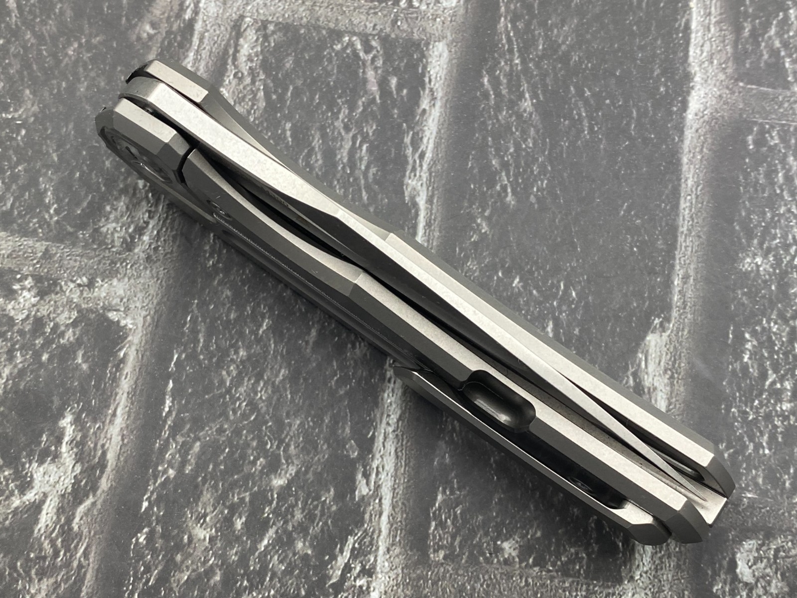 Twosun TS220-M390-SW Folding Knife M390 Titanium Handle Fast Open Pocket Knife