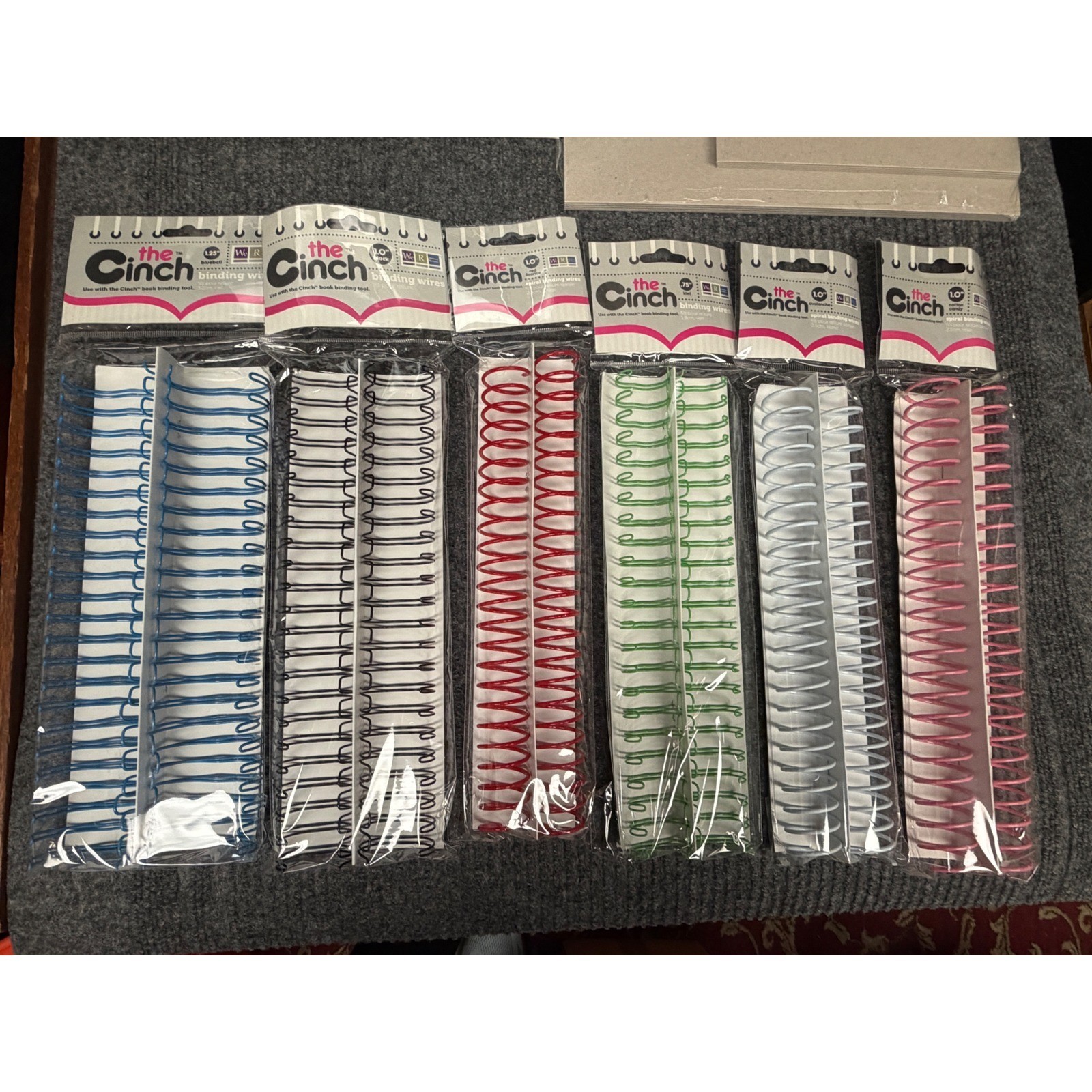 We R Memory Keepers The Cinch Ver 2 Book Binding Tool Bundle w/ Wires & Board