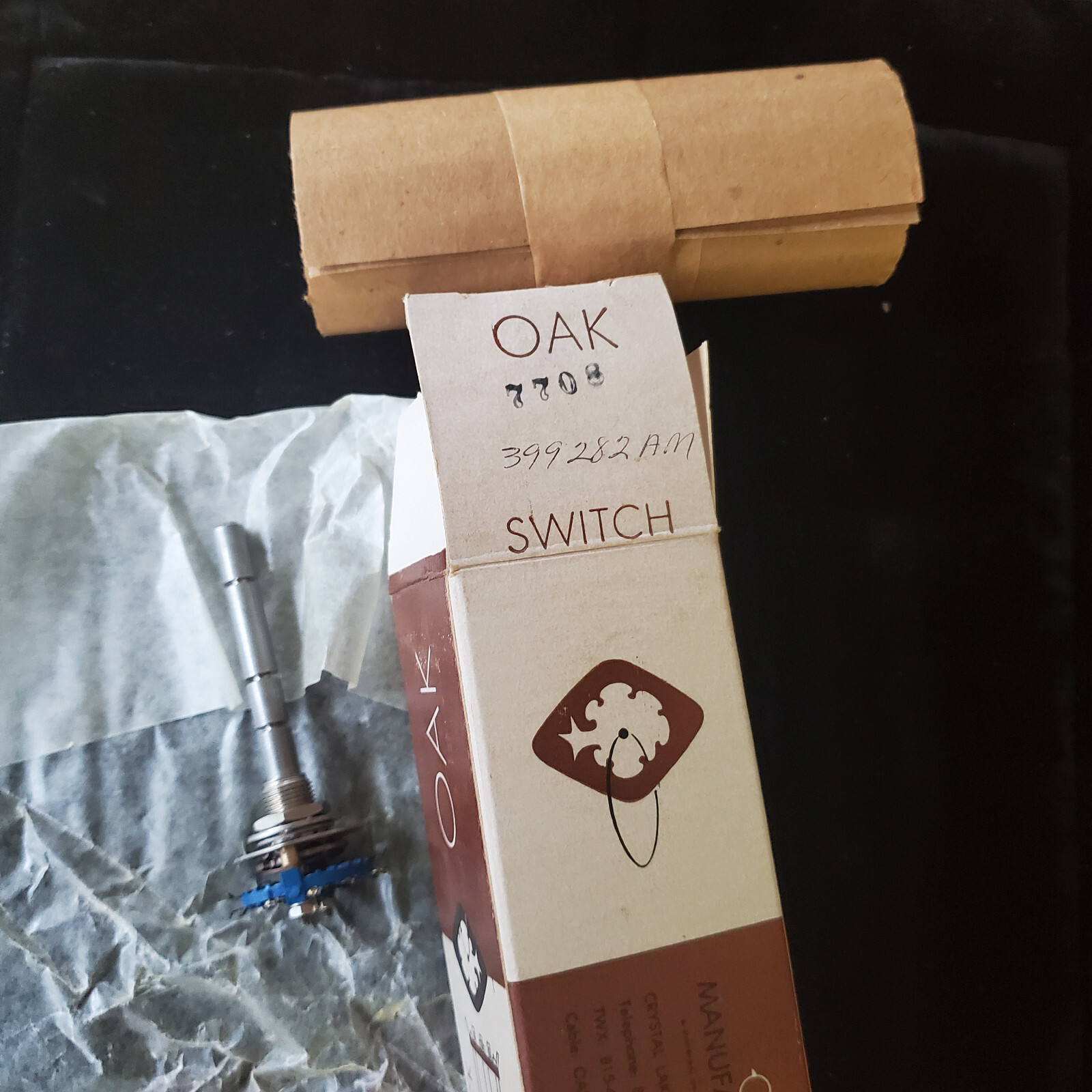OAK  ROTARY SWITCH  399 282-AM  NOS