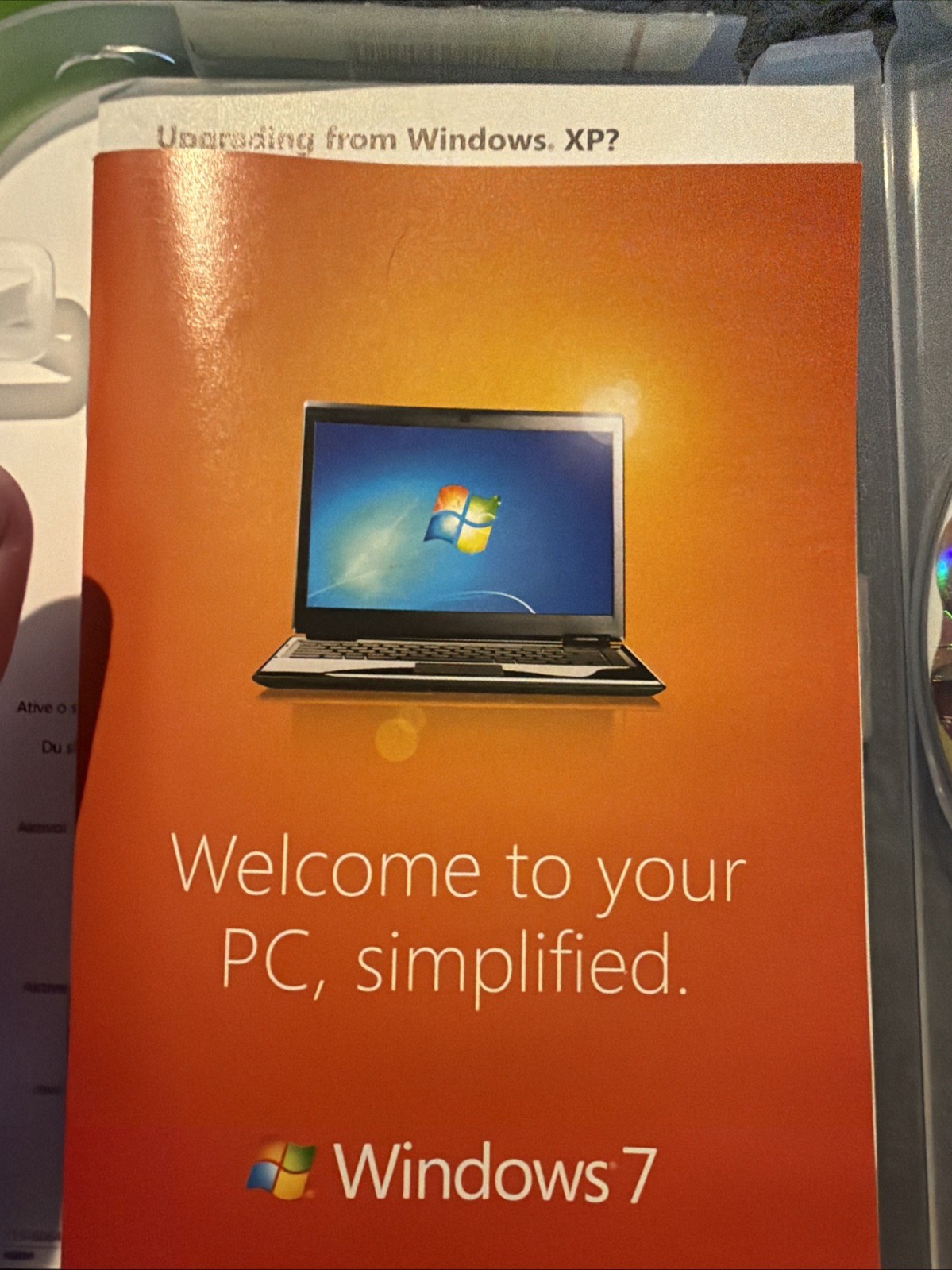 Microsoft Windows 7 Home Premium Upgrade - 32 & 64-Bit DVD Set - Complete A-1122