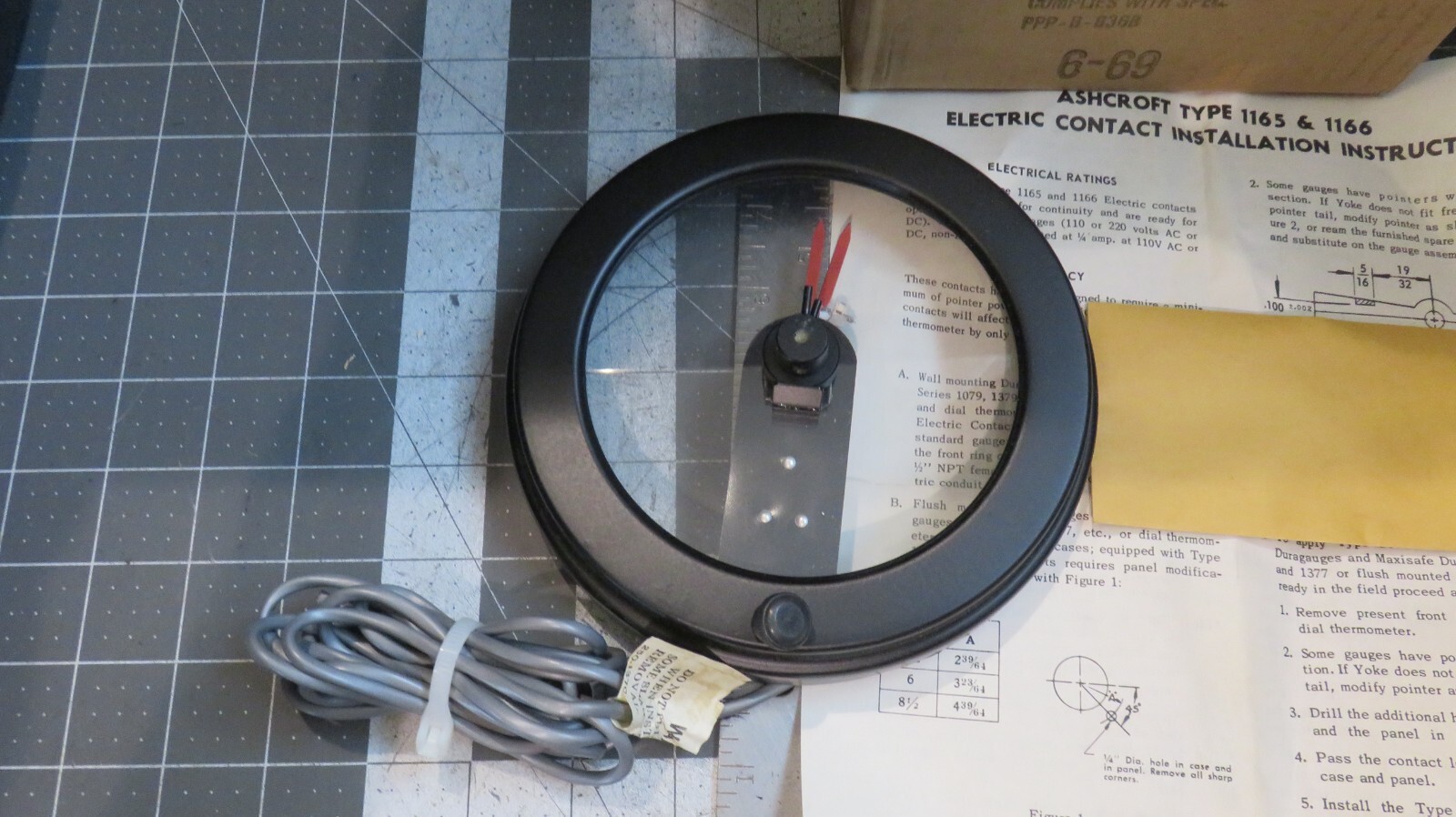 Ashcroft AGG 1747 Electric Pressure Gauge Contact
