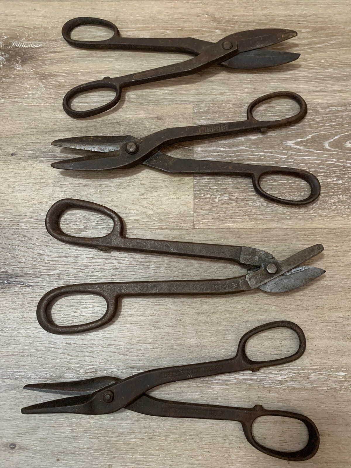 VTG. LOT OF 4 ~SHEET METAL SHEARS/SNIPS~CRESCENT & WISS~SEE PHOTOS & DETAILS