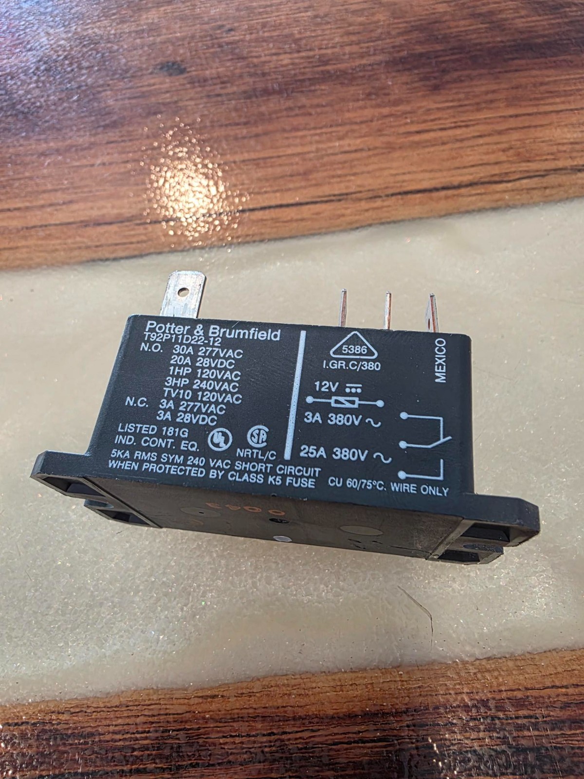 T92P11D22-12 / T92S11D22-12 Power Relay, TE Potter & Brumfield