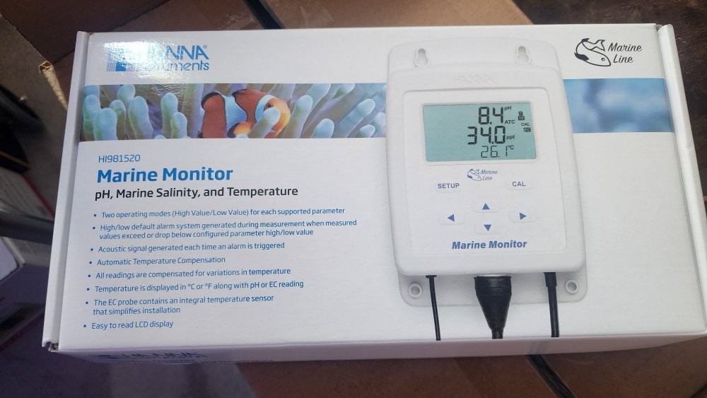 New Hanna Marine Monitor pH, Marine Salinity, Temperature - Open Box