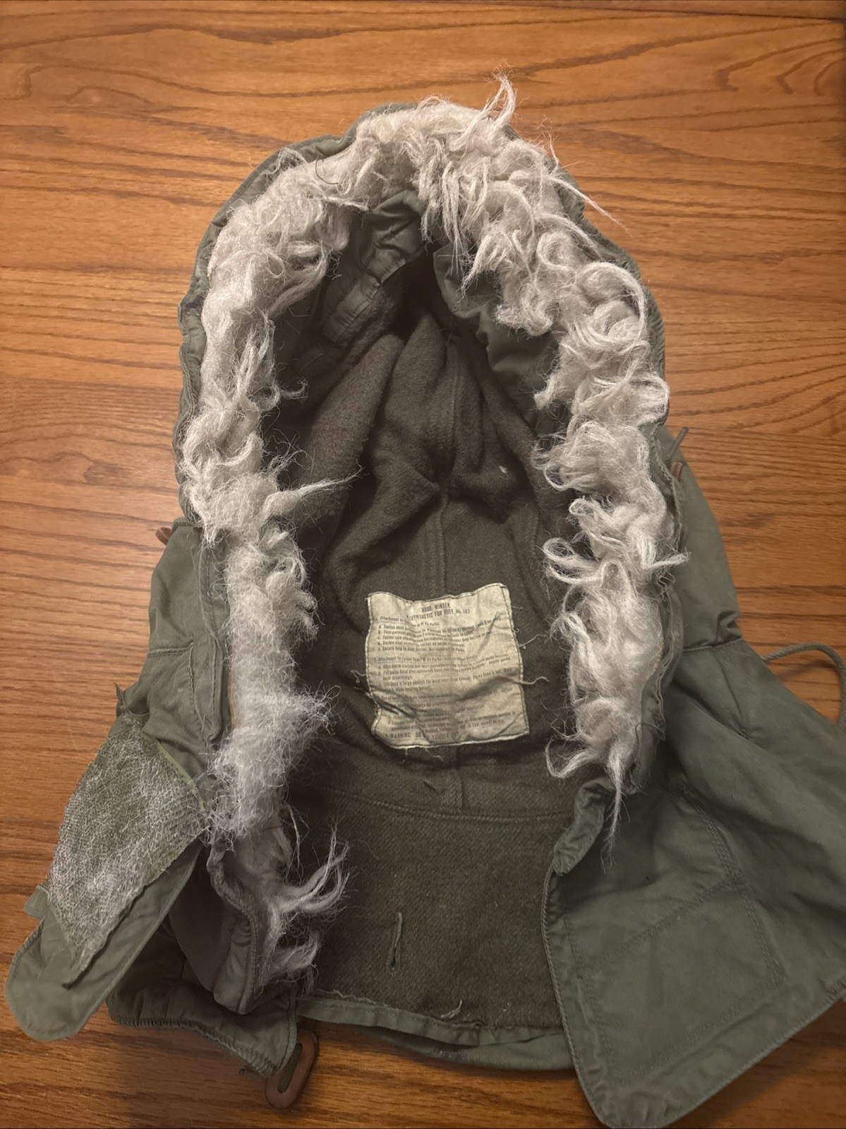 Vintage US Military GI M-65 Wool Cold Weather Fishtail Hood Synthetic Fur Ruff