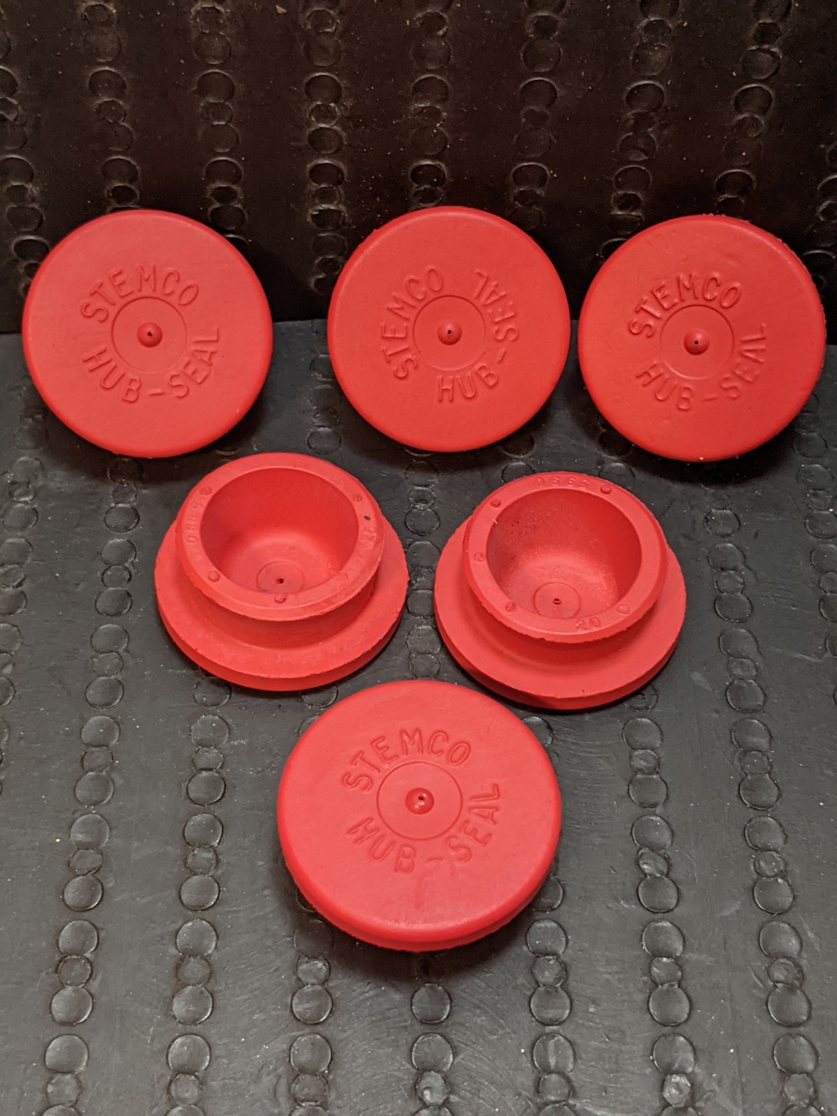 LOT of 6 STEMCO HUB SEAL 359 5990 .. NEW ORIGINAL OEM .. SEMI TRUCK .. 1 1/8"