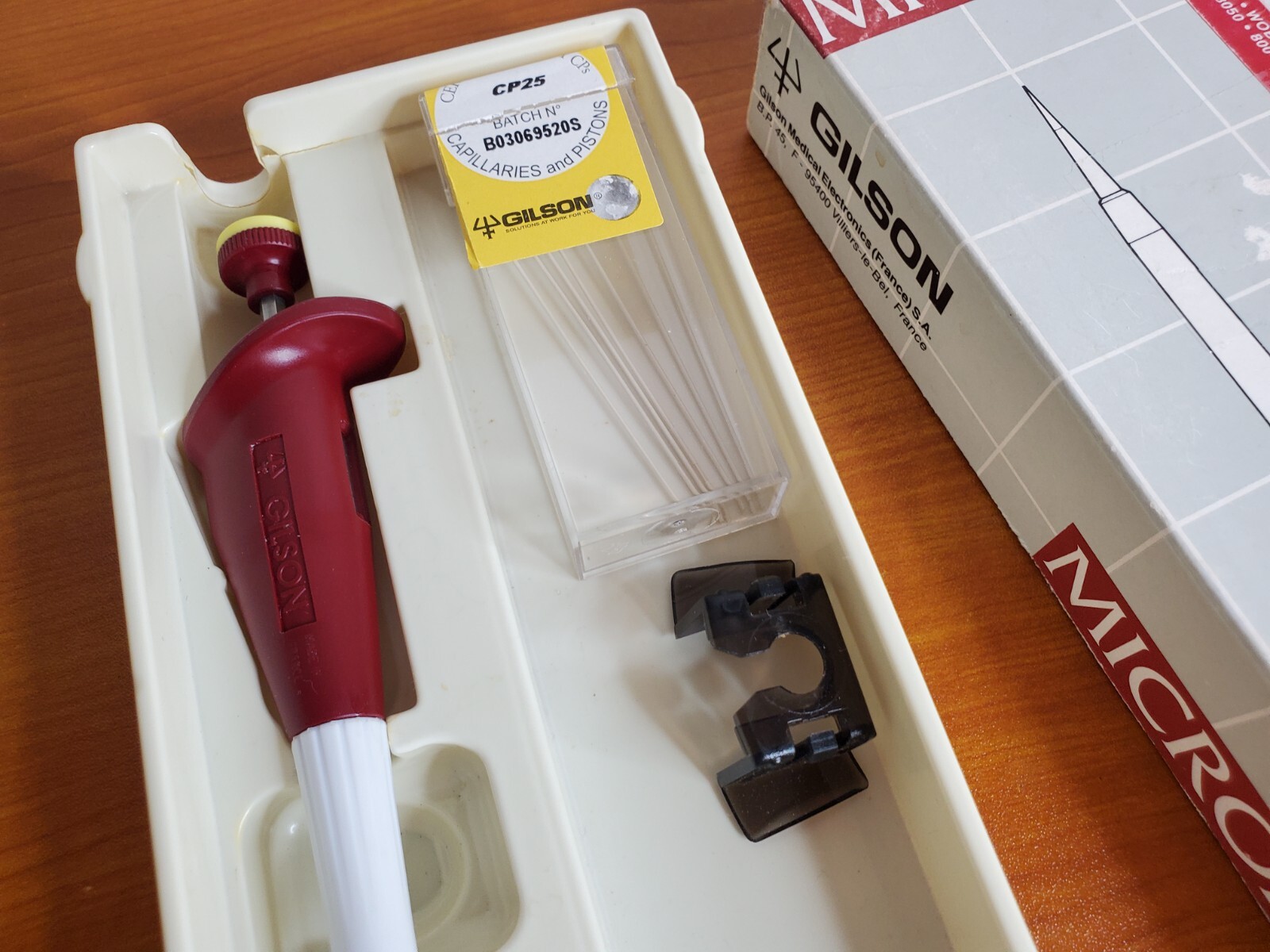 Gilson Microman M25 Pipette w/ Box
