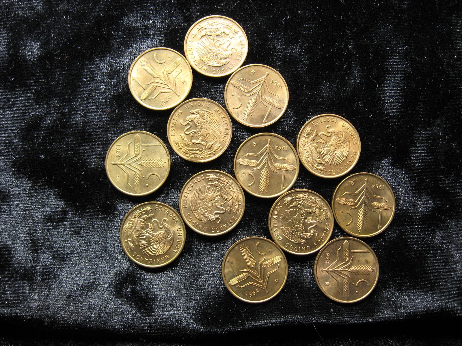13 tiny old world coin lot MEXICO 1 centavo 1964 KM417 "Eagle & Rattlesnake" 67
