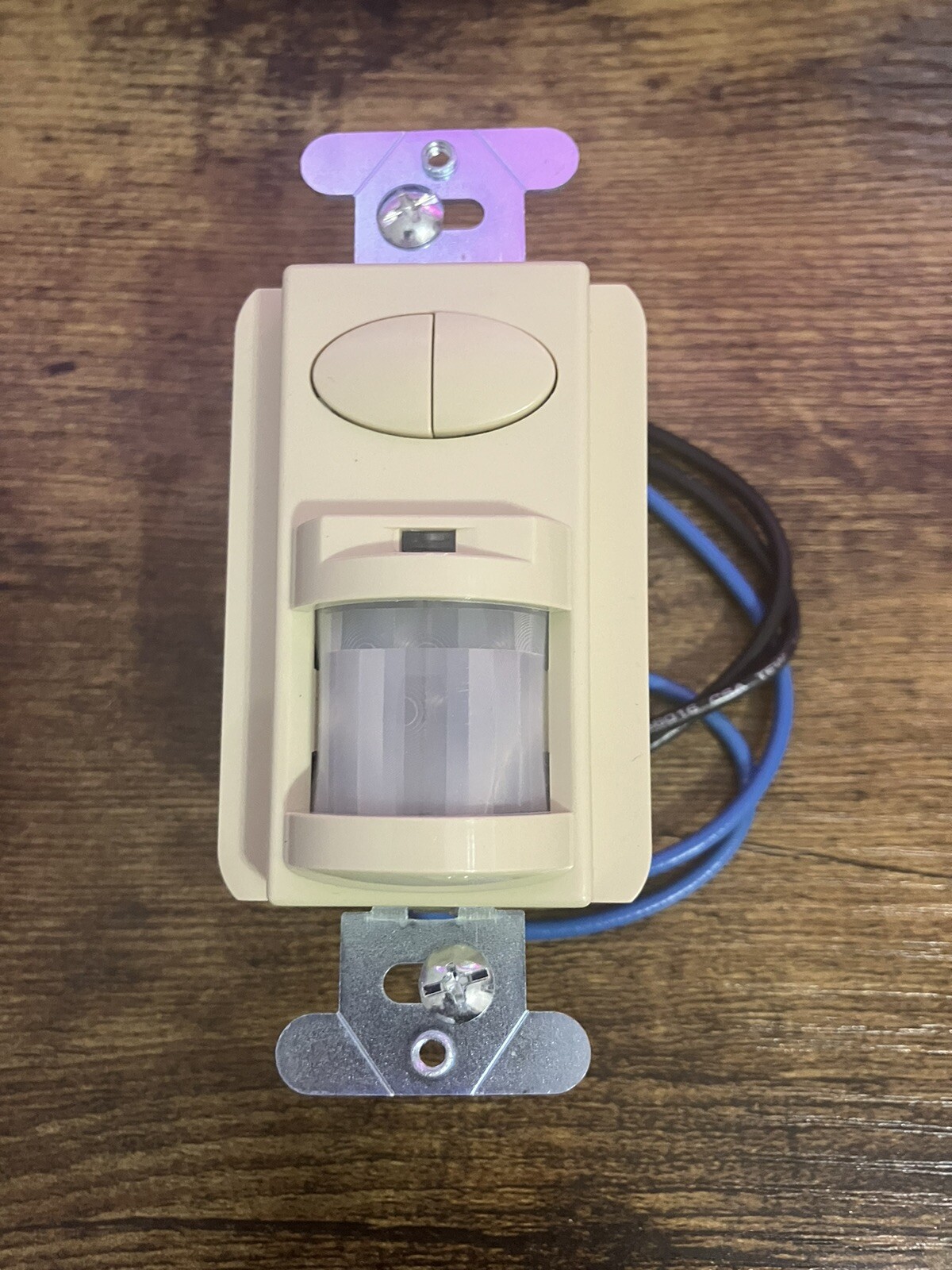Acuity Sensor Switch WSD 2P IV Wall Switch Decorator PIR Sensor Ivory WSD-2P-IV