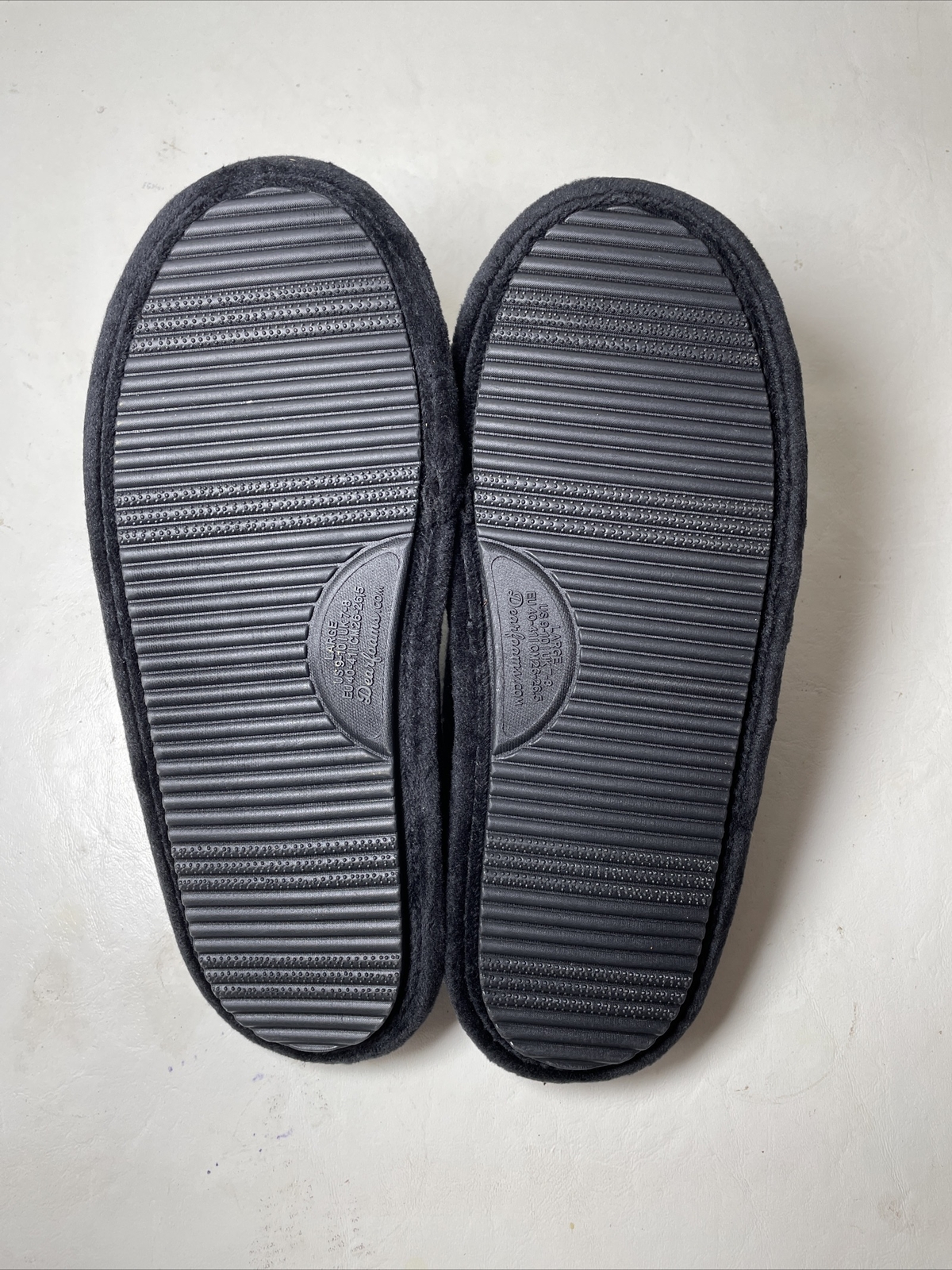 Dearfoams Black Slip On Slippers US Size Large 9 to 10 Gel Infused Memory Foam