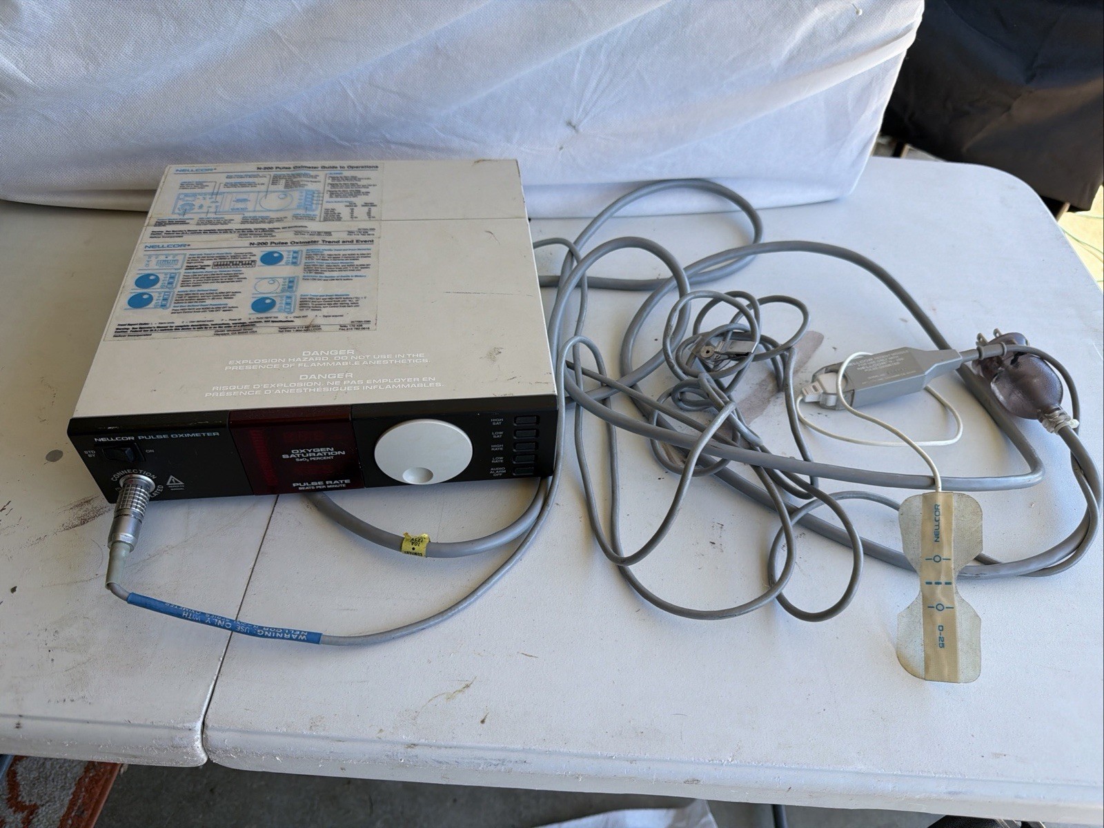 Nellcor N-200 Pulse Oximeter Patient Monitor
