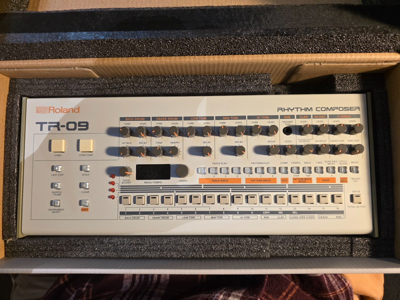Roland TR-09 Boutique Rhythm Composer – Mint Condition, Used Once/Twice, Boxed