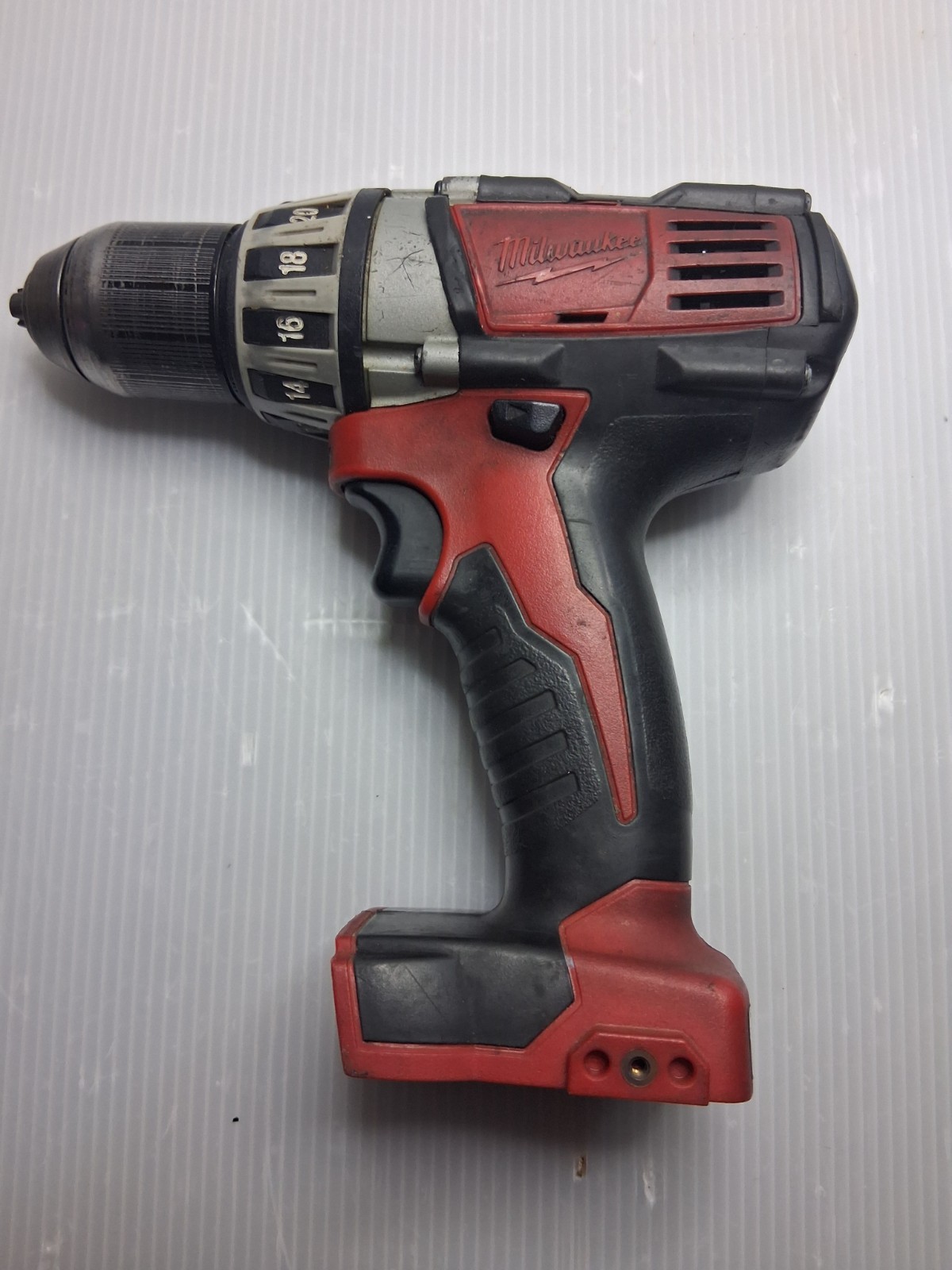 Milwaukee 2601-20 Drill