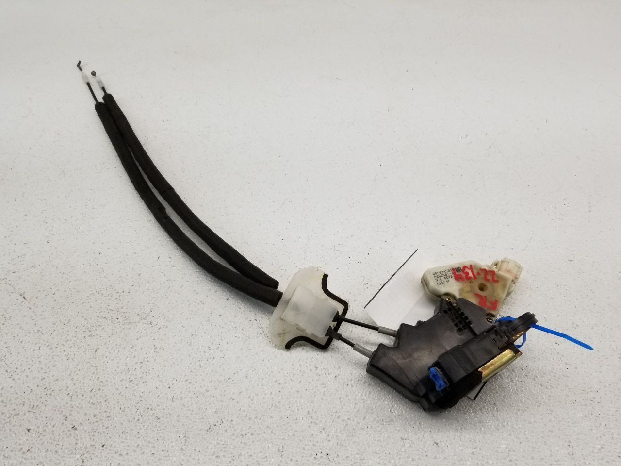 03-07 INFINITI G35 Sedan Front Passenger Door Lock Actuator OEM 80552-AL510