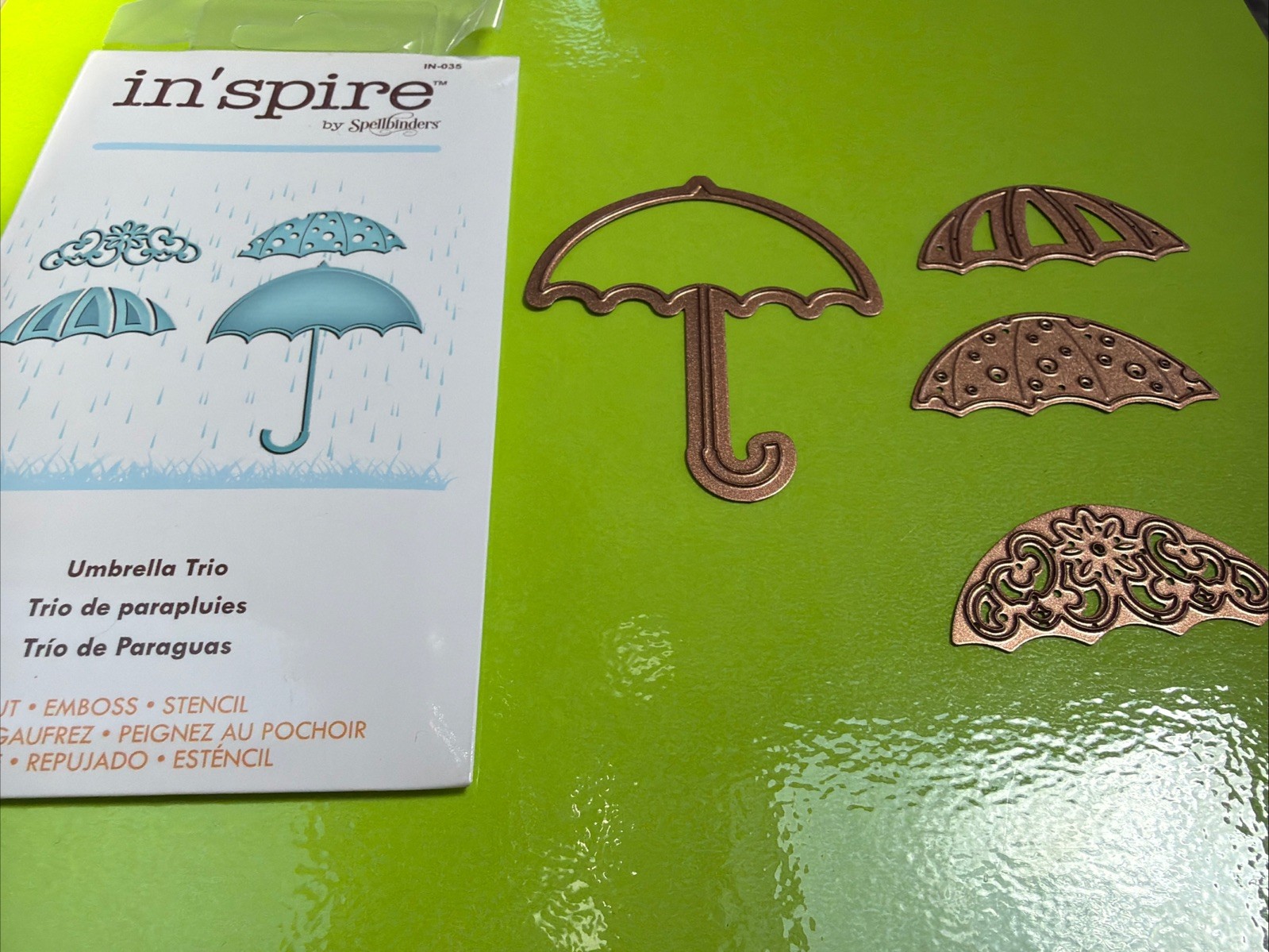 Spellbinders Die Inspire Cut Emboss Deboss Stencil 4 Pc Umbrella Trio