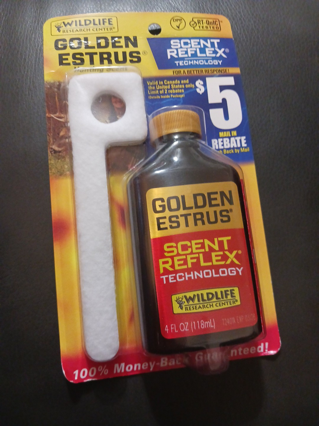 Wildlife Research Center GOLDEN ESTRUS Scent w/Wicks 4 oz New Free Shipping