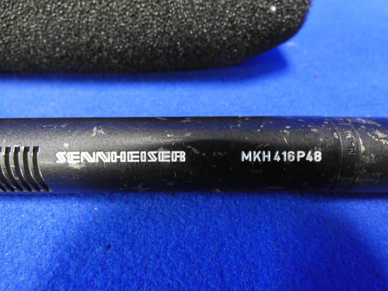 Sennheiser MKH 416 P48 Shotgun Microphone w/Windscreen