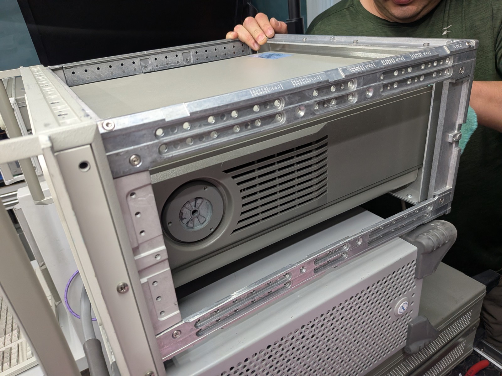 🔥 Agilent 8564EC Spectrum Analyzer 9kHz-40GHz ~ Calibrated!