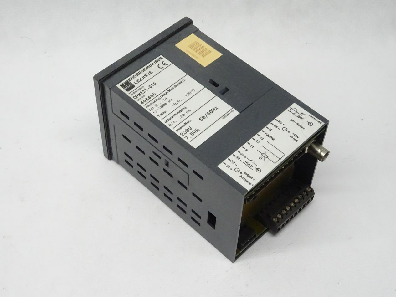 E+H Endress+Hauser CPM221-010 LIQUISYS Temperature Sensor CPM221