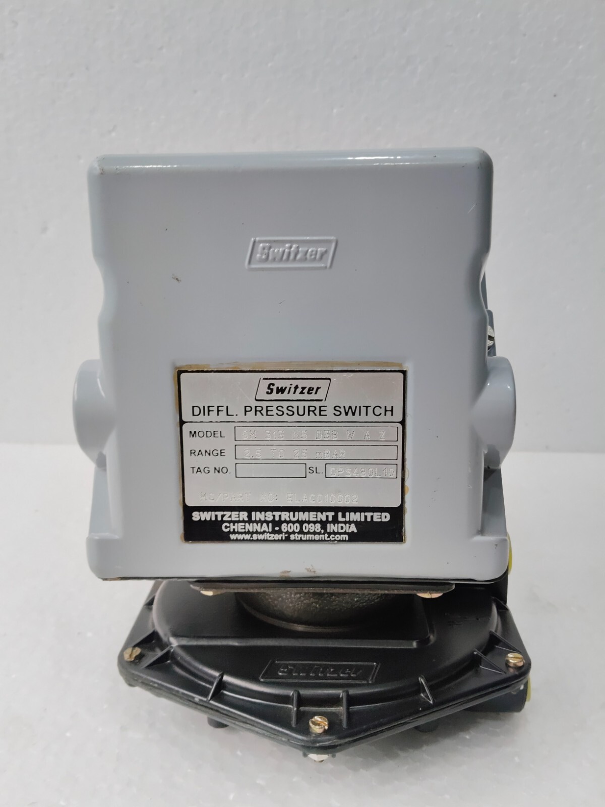 NEW! SWITZER GM313N5D3BWAZ DIFFL. PRESSURE SWITCH 2.5-25mBAR | (FREE FAST SHIP)