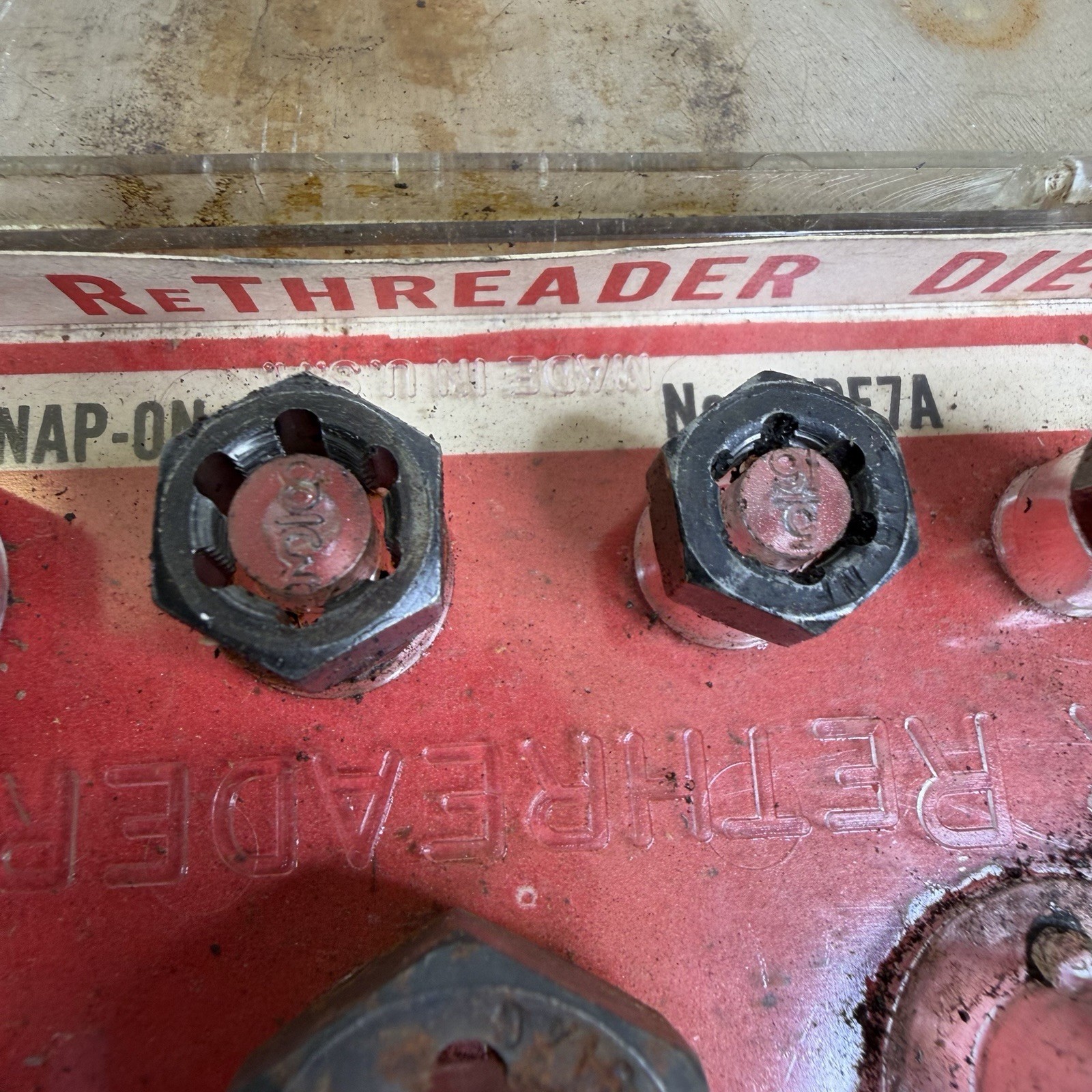 VTG SNAP ON TRF7A & TRC7A RE-THREADER DIE SETS SAE & HEX COURSE & FINE