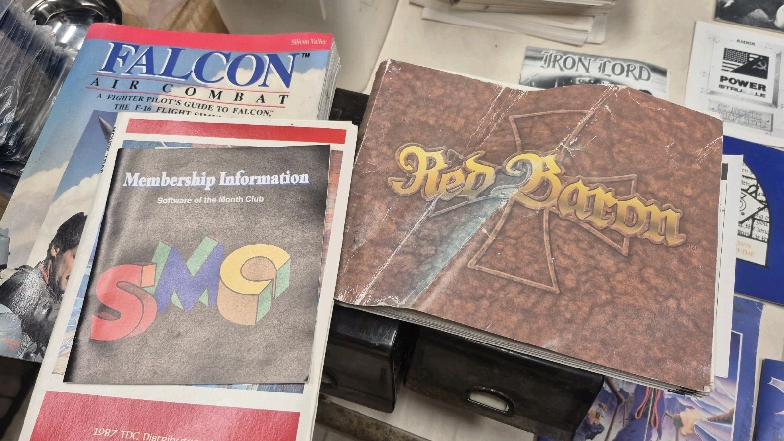 AMIGA Lot Software, Manuals, Programs, Books, Games, Instructions, Commodore