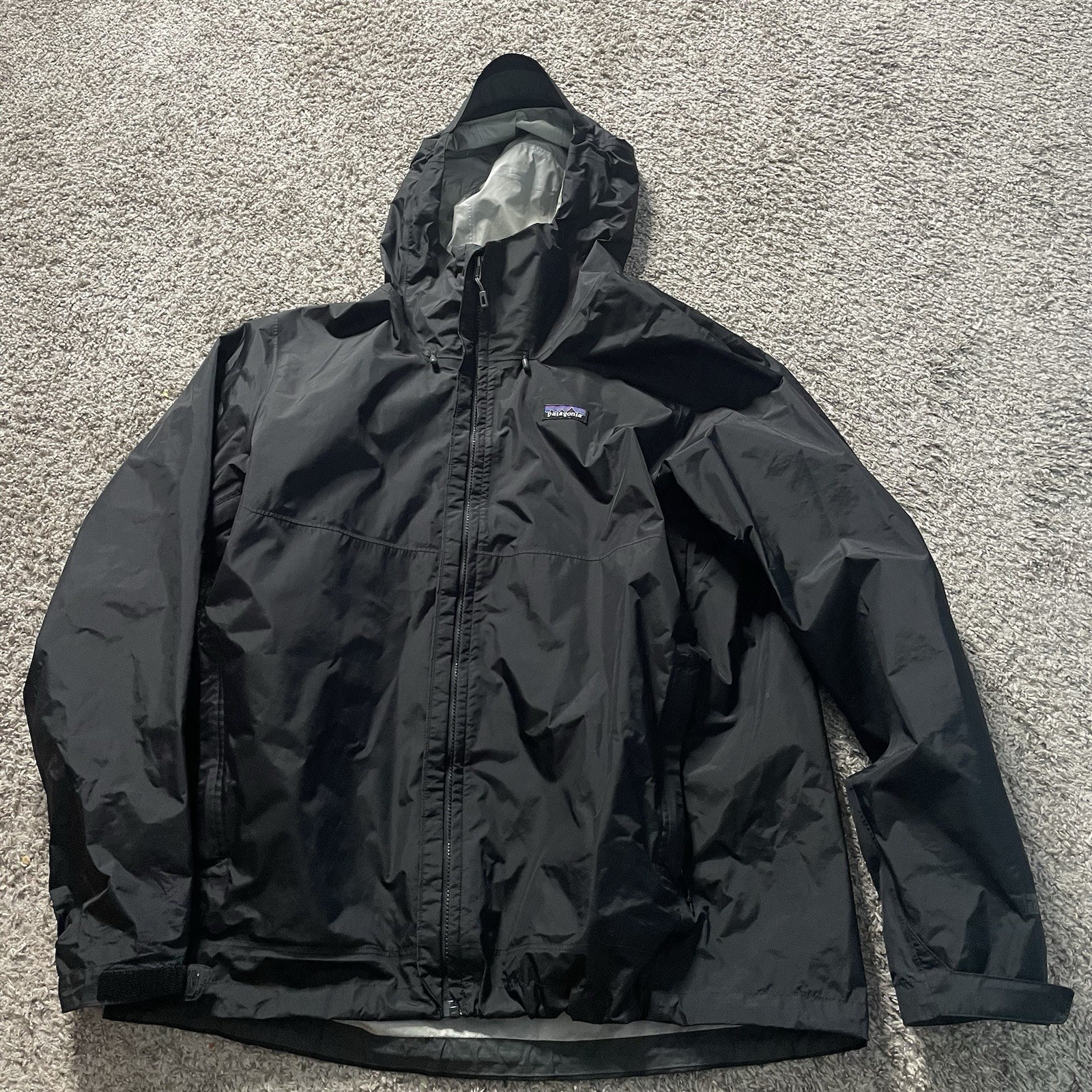 Patagonia Jacket Mens XL Black Zip Windbreaker Waterproof Gorp EUC Hiking Anorak