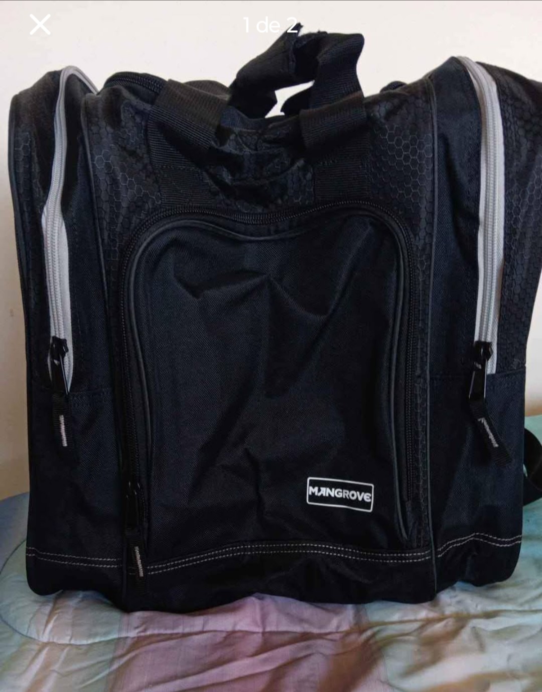 Black handbag for any occasion