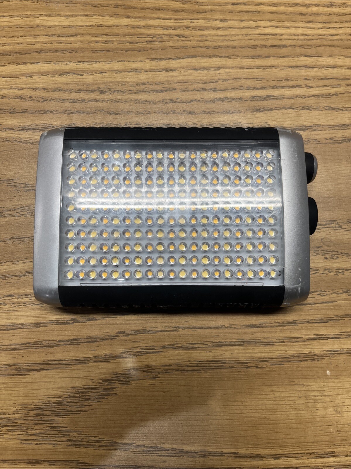 CROMA LITE PANELS - On-Camera LED Light