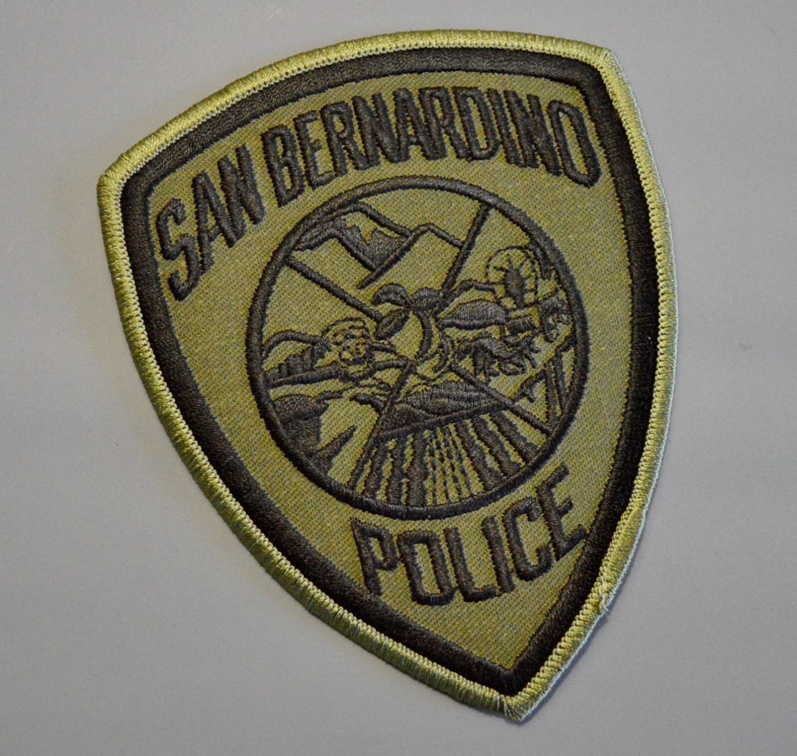 San Bernardino California Police Subdued OD Outer Border Patch ++ Mint CA