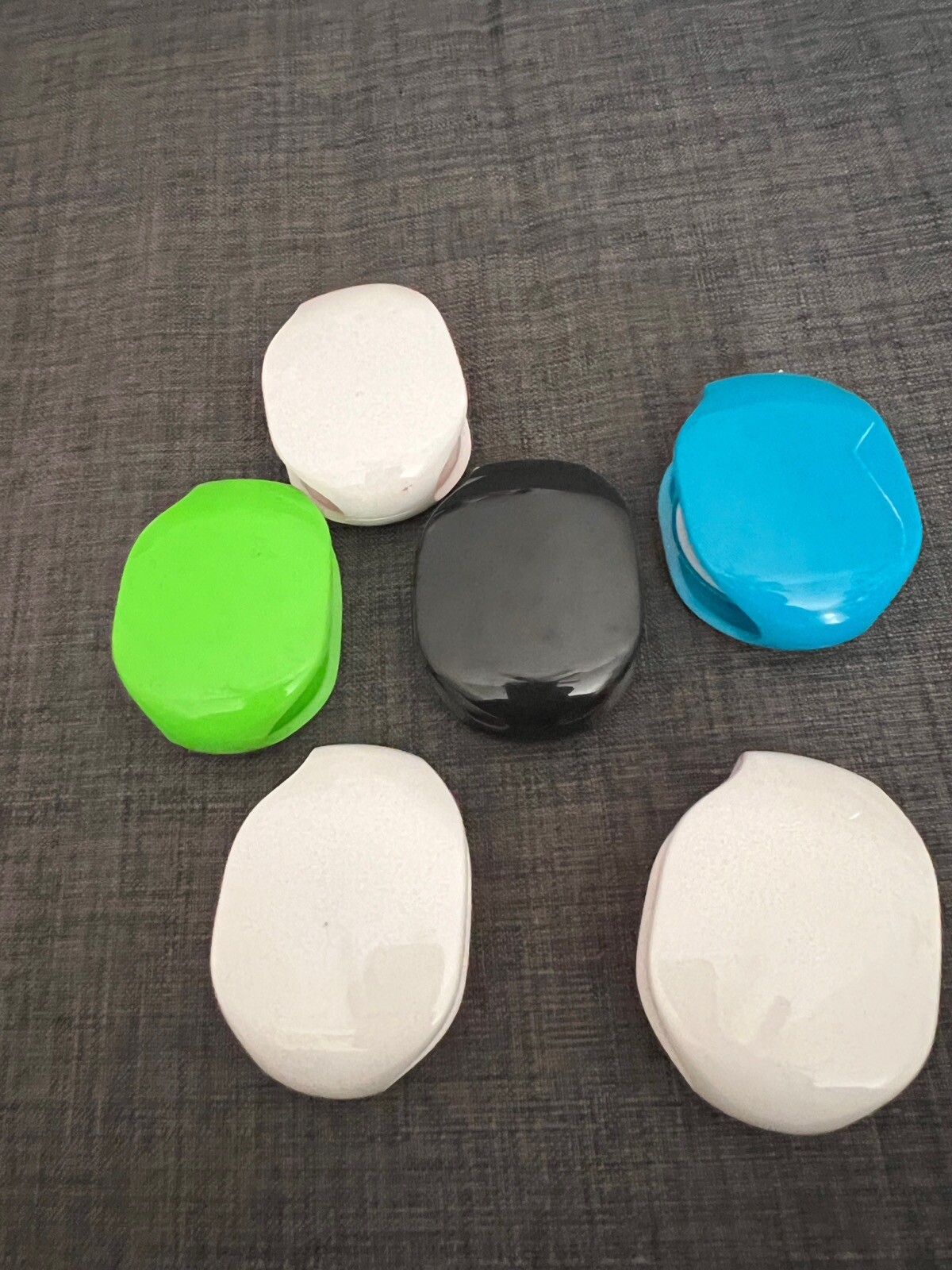 6 Tzumi Retractable Cord Manager