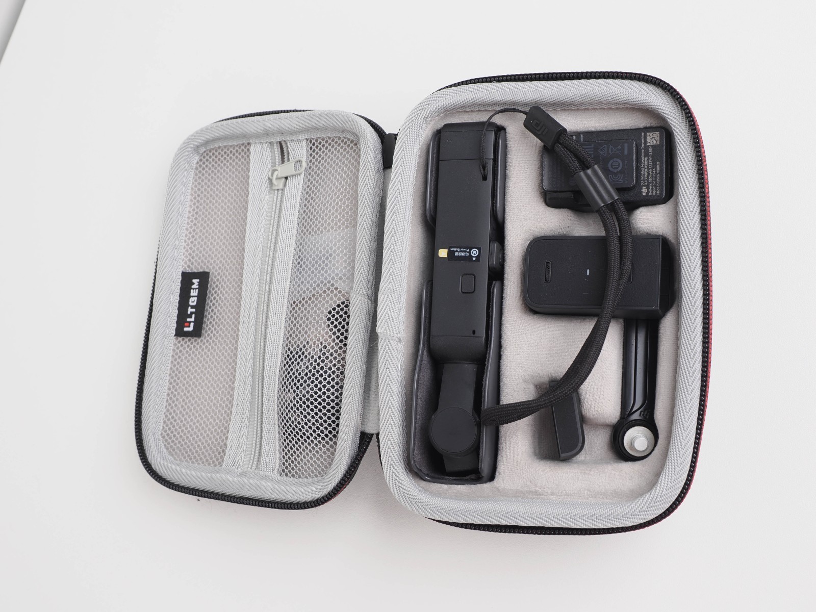 DJI Osmo Pocket 2 Creator Combo 4K Gimbal Camera w/ Wireless Mic Case
