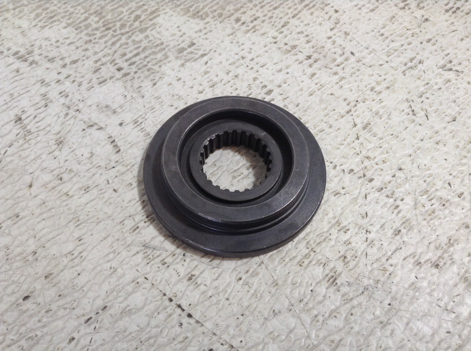 Daedong Kioti U3215-12263 Clutch Dog U321512263 New (TSC)