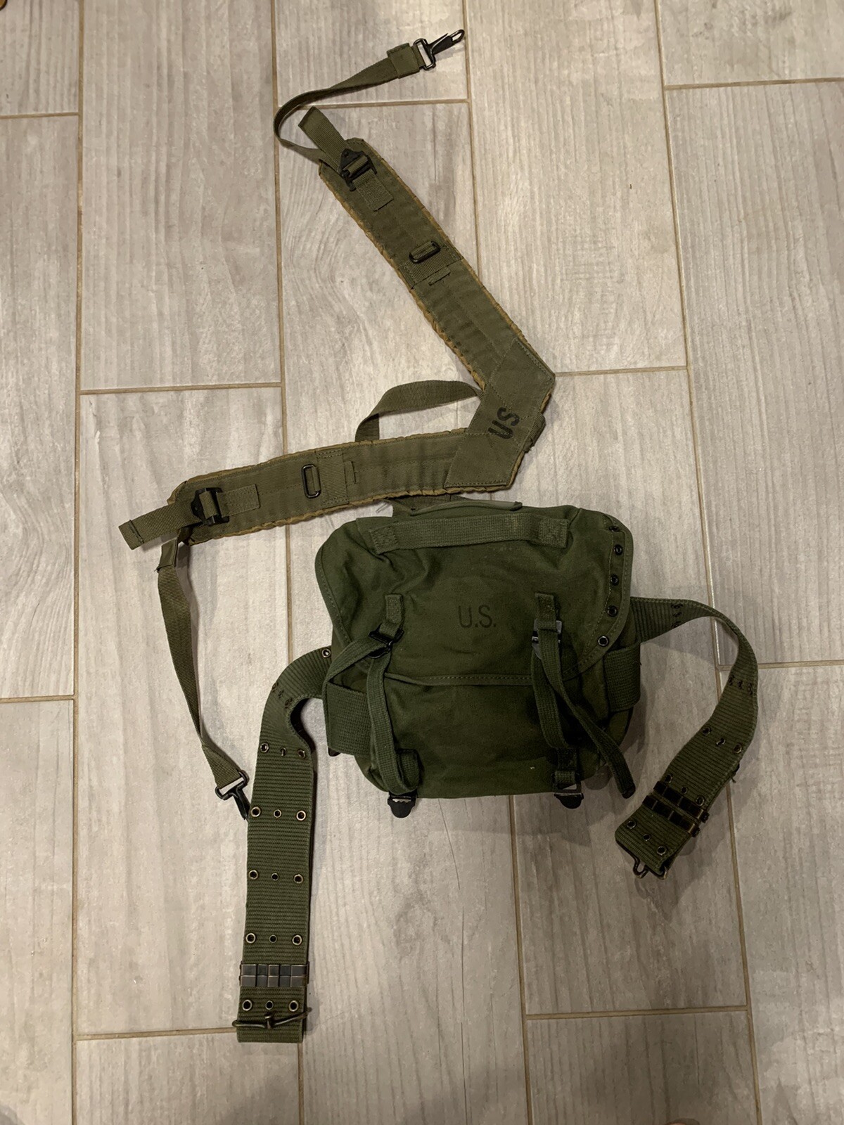 Vintage Military Small Field Pack Combat Tactical with combat belt great conditi