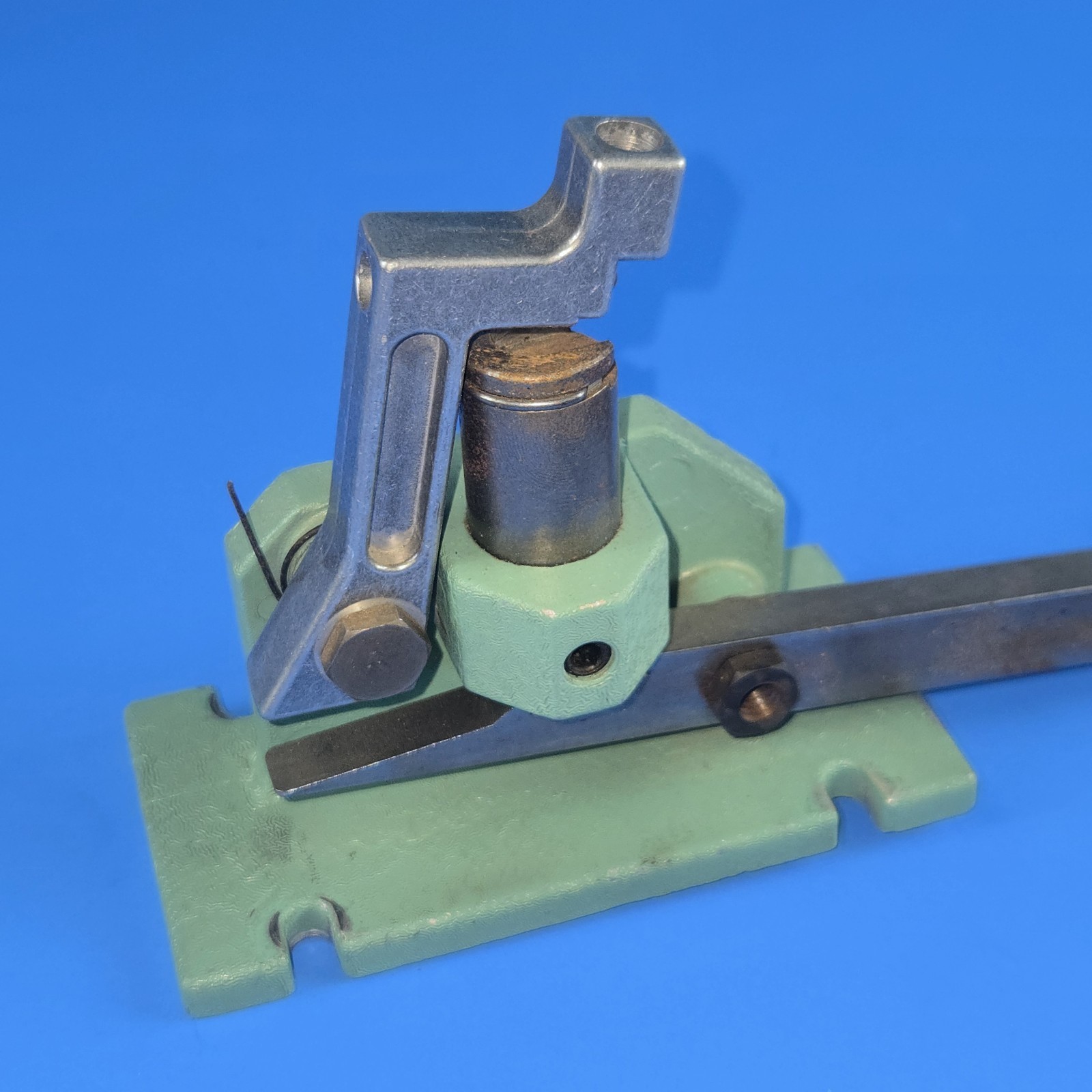 RCBS Bench Mounted Auto Priming Tool Not Complete See Pics