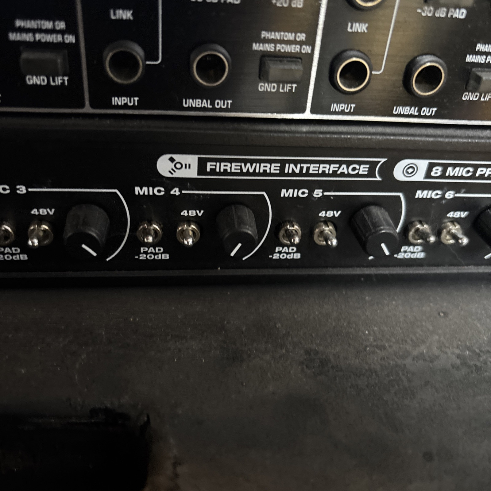 MOTU 8pre Audio Interface with 8 Mic Inputs TESTED FOR POWER