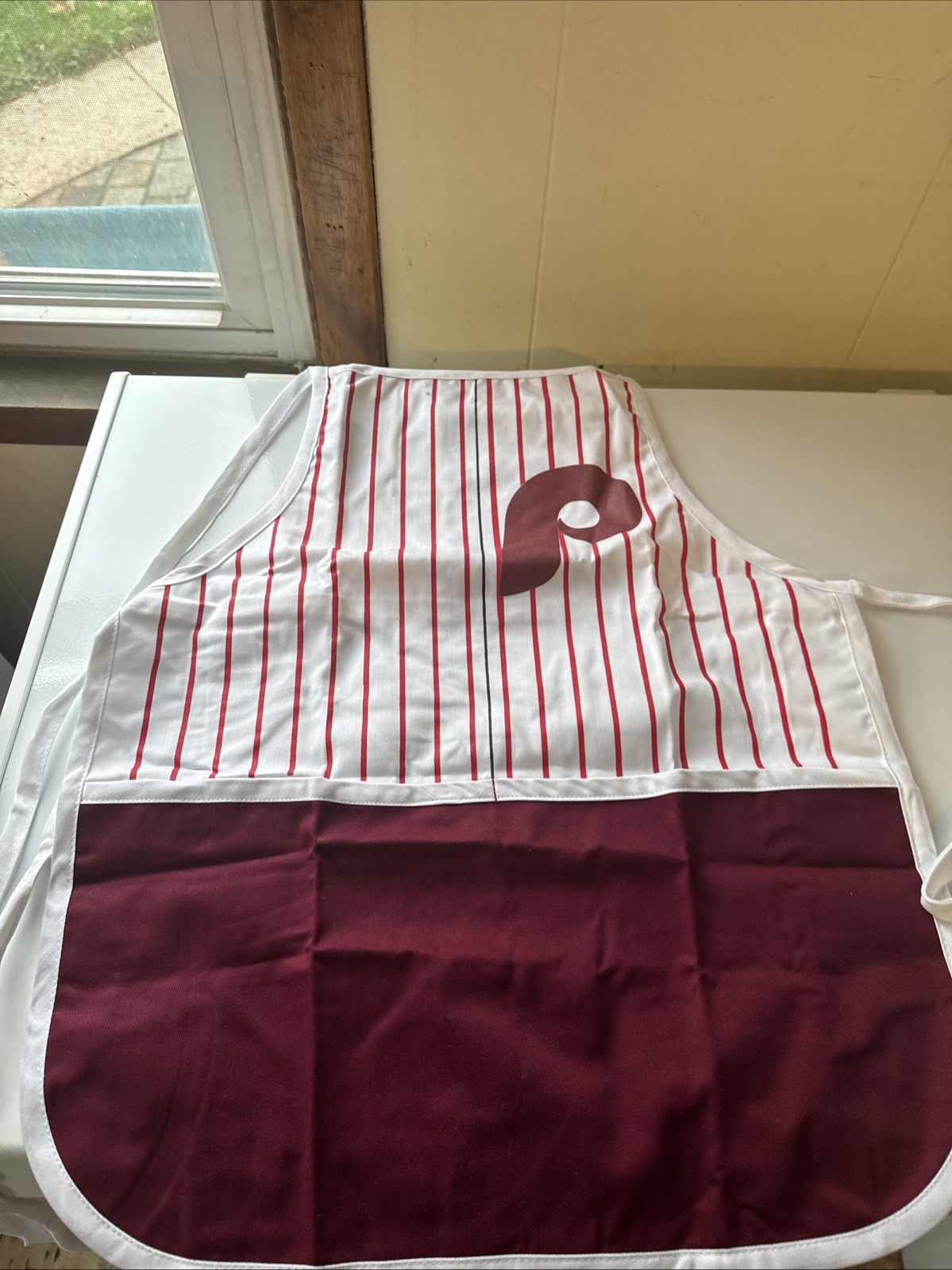 Philadelphia Phillies Lightweight Barbecue Apron NOS