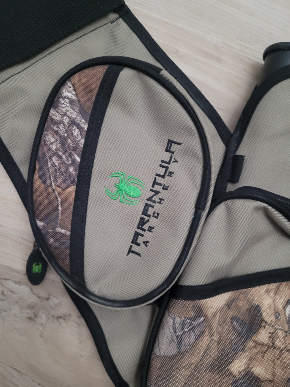 Tarantula Archery Quiver System 3 Tubes Camo Hunting Archery Shooting Sports