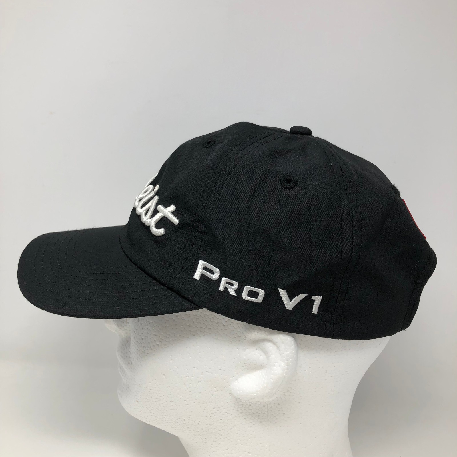 Titleist Performance Pro V1 FJ Logo Black White Adjustable Golf Hat EXCELLENT