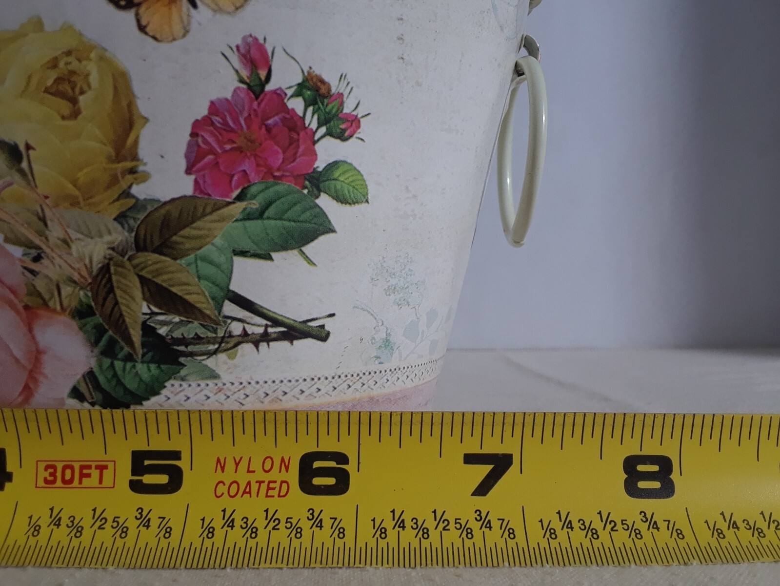 Vintage Tin Porte de Jardin Side Handles Shabby Chic Basket 4.25 in Tall