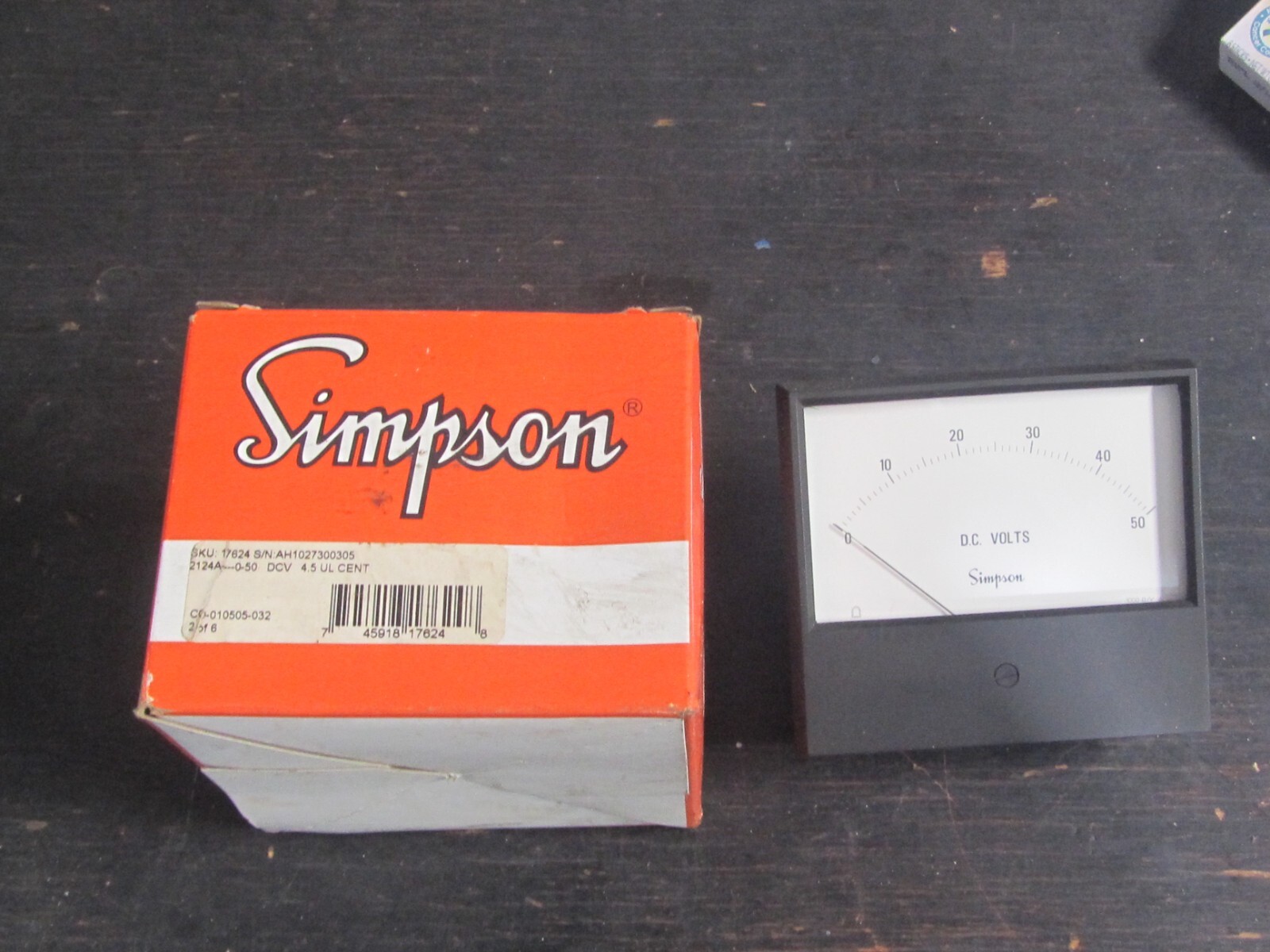 NEW SIMPSON 17624 PANEL METER STYLE 2124A CENTURY 0-50 DCV 4.5 UL CENT