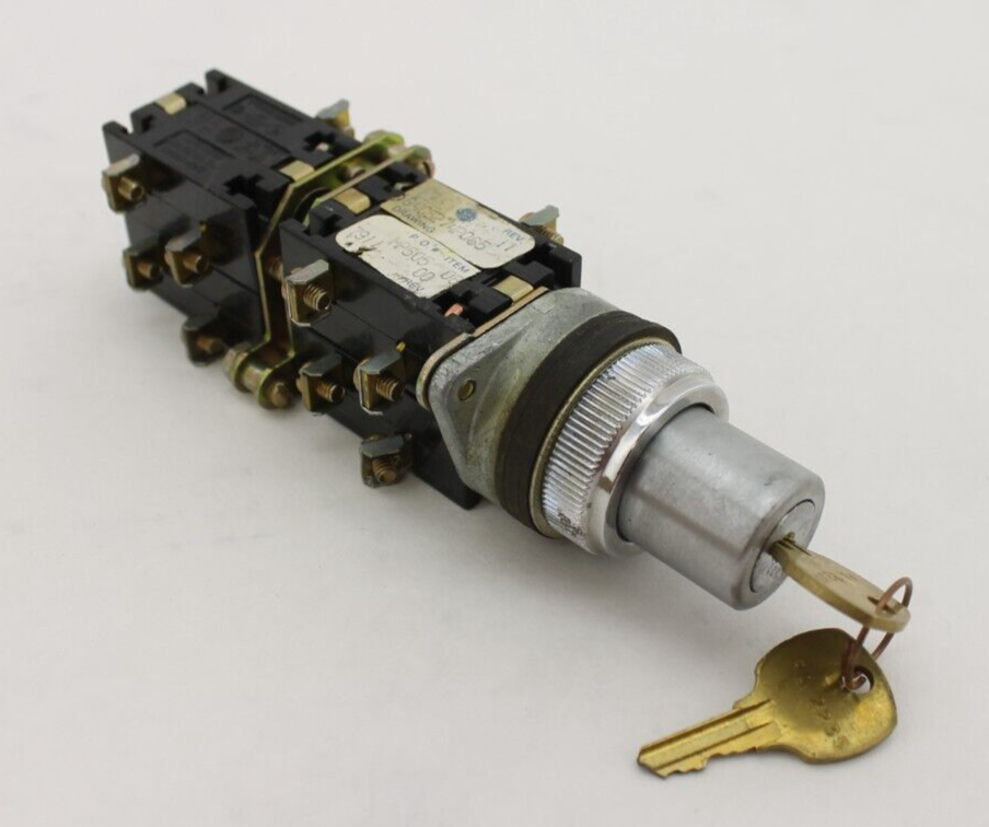 GE 164C5274P065 Selector Switch