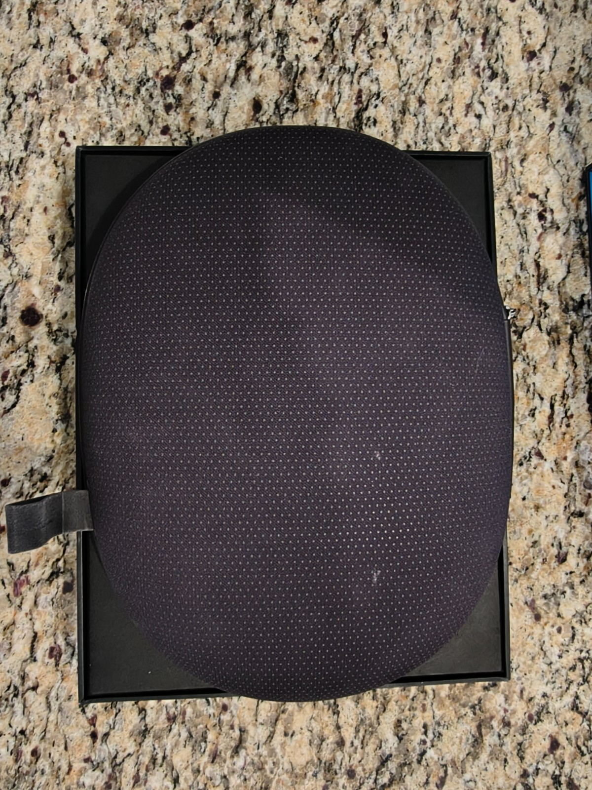 Microsoft HoloLens Developer Edition 1st Generation & Genuine Carry Case