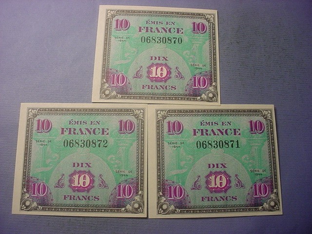 France WW II Military 10 Francs Set of 3 Consecutive UNC #89046